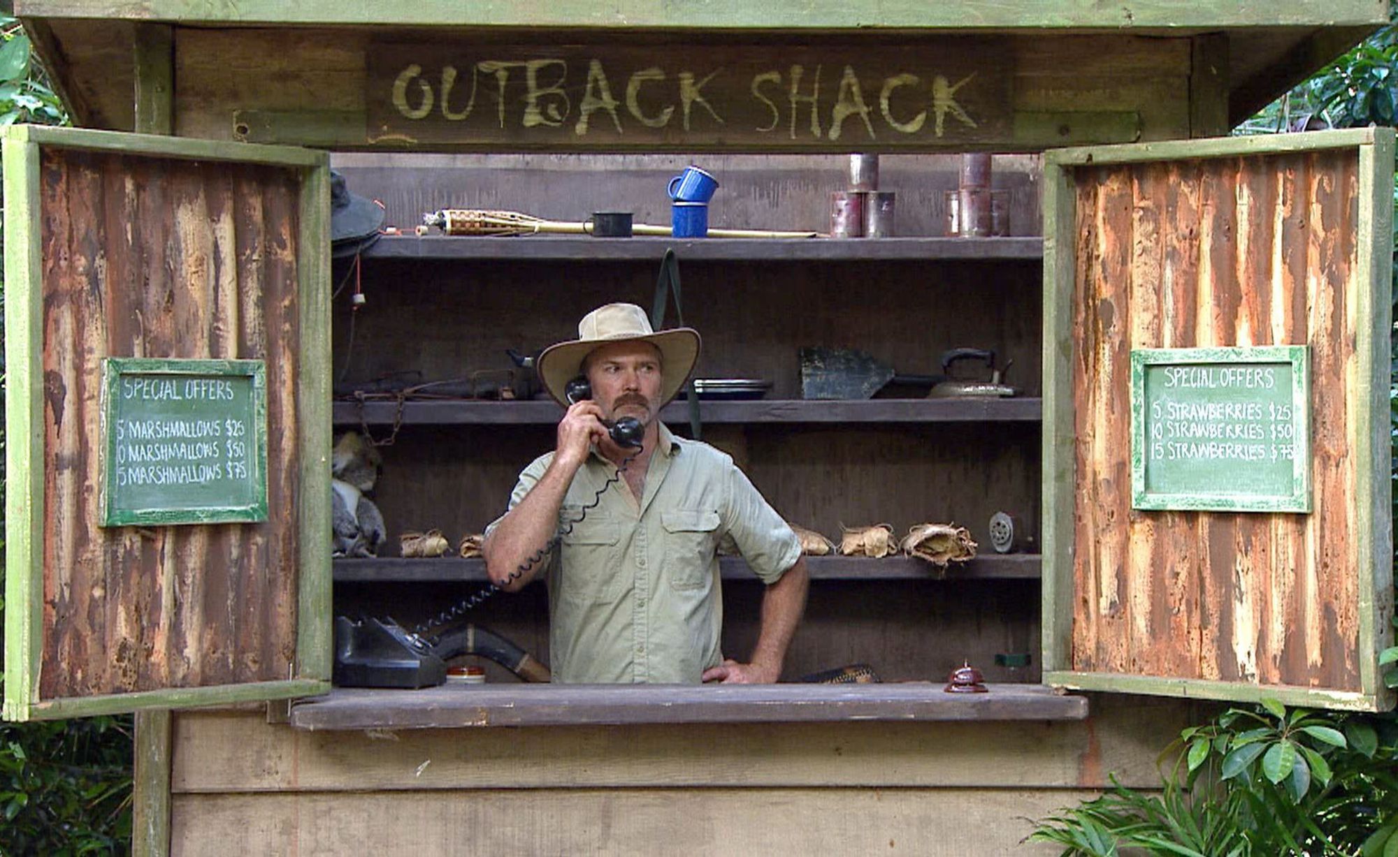 I'm A Celeb's Kiosk Keith Replaced By Kiosk Kev