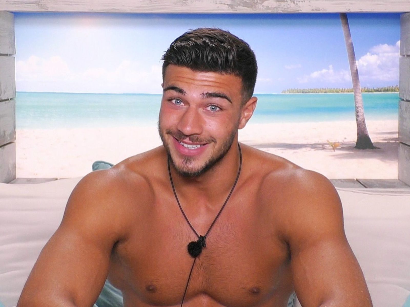 Tommy Fury fight - Love Island