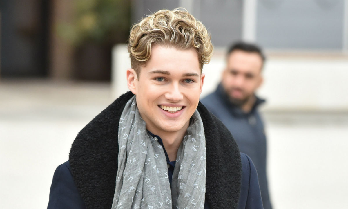 Aj Pritchard Wants Phillip Schofield In Same Sex Strictly Come Dancing Couple 