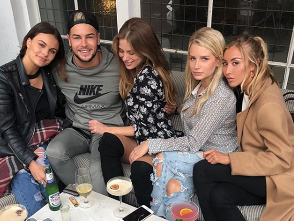 Chris Hughes hangs out with Emily Blackwell and the MIC girls.