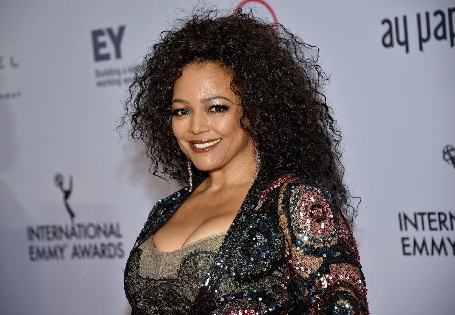 Featured Image Kim Fields Net Worth.